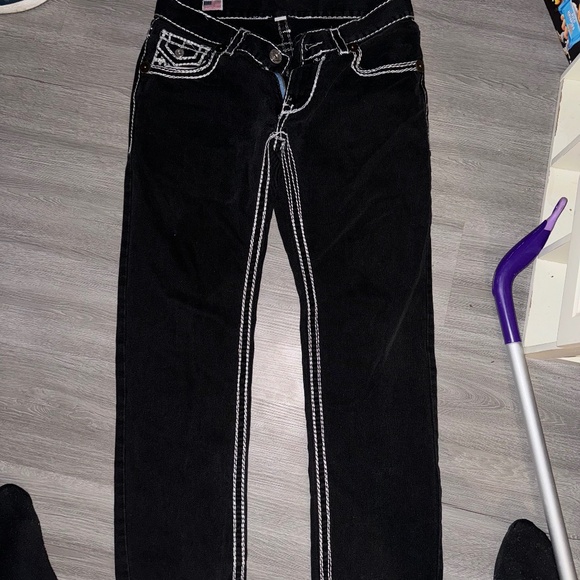 True Religion pants, getting small on me so dont nees them - Picture 1 of 2